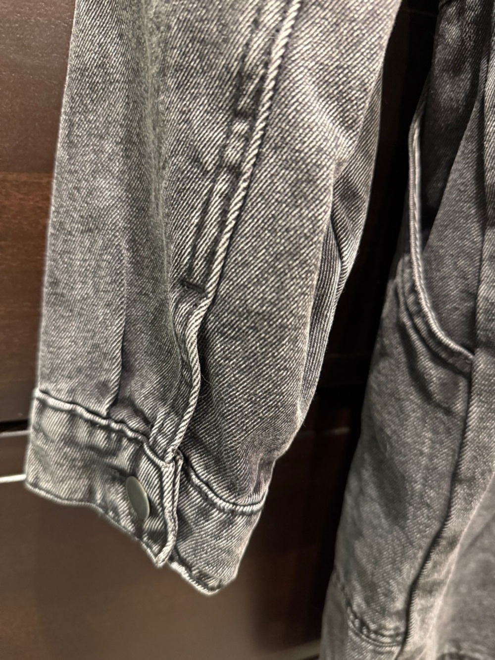 Gilli Washed Black Denim Button-Front Jacket Dress - Picture 5 of 5